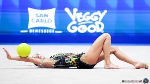 aa q raffaeli sofia ita sfe08709 copia simone ferraro ph